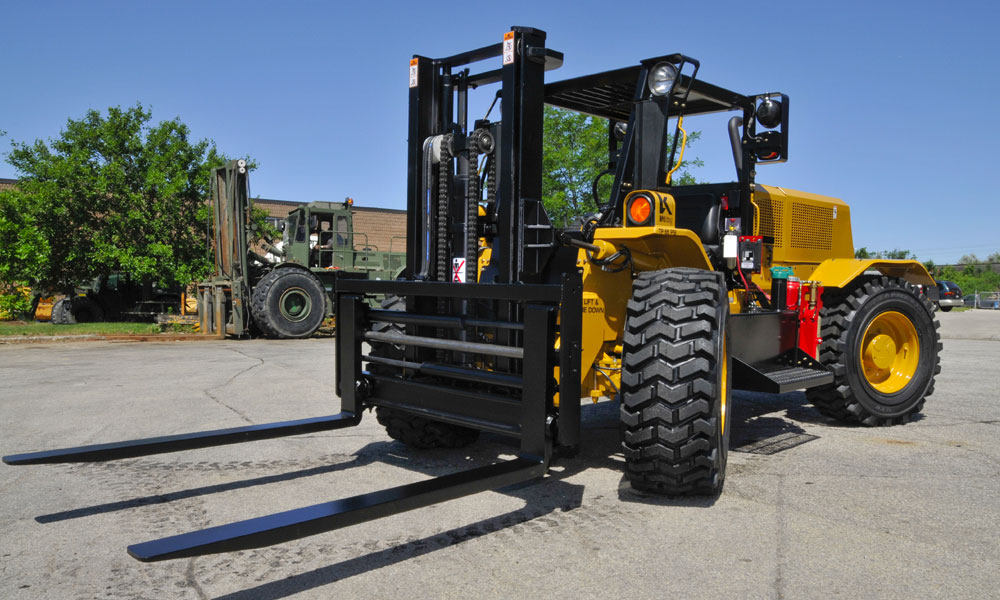 Liftking forklift outside 